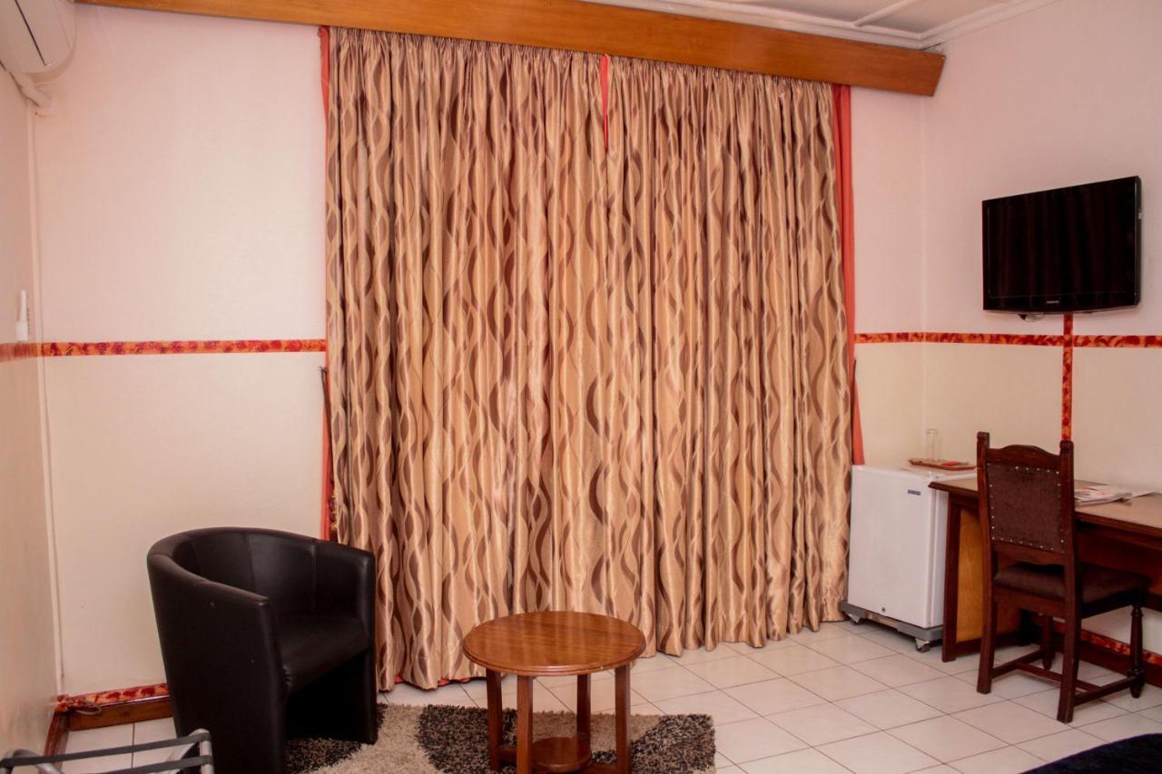 Park hôtel Lubumbashi Exterior foto